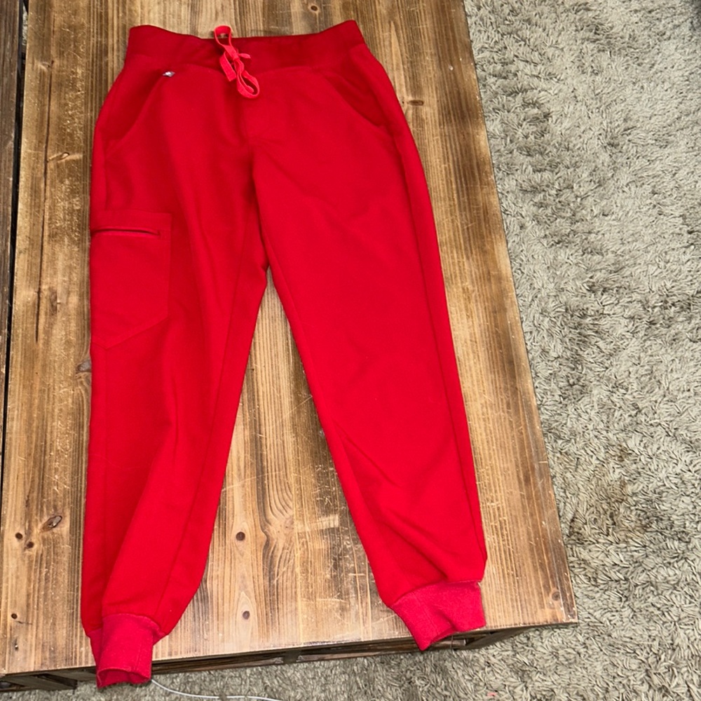 Figs Winning Red XS Zamora Scrub Pants